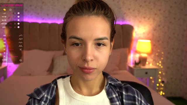 Gallery image thumbnail from Tilli's myfreecams stream on, 12/02/2023, 10:17 image 13 of 20