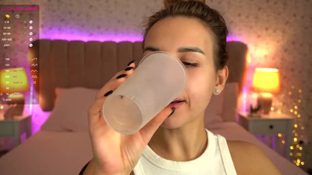 Gallery image thumbnail from Tilli's myfreecams stream on, 12/02/2023, 12:56 image 12 of 20