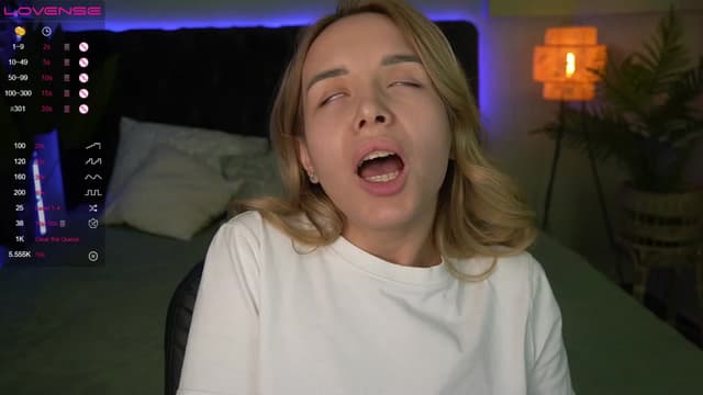 Gallery image thumbnail from Tilli's myfreecams stream on, 12/04/2023, 09:48 image 16 of 20