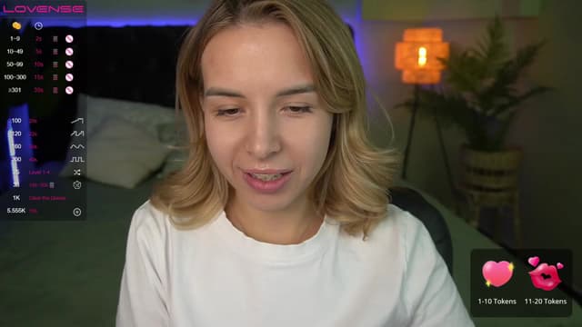 Gallery image thumbnail from Tilli's myfreecams stream on, 12/04/2023, 11:12 image 8 of 20