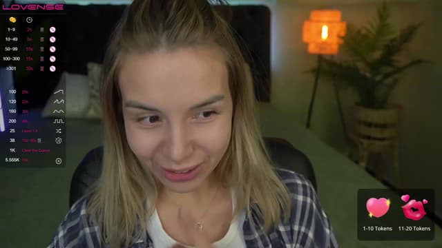 Gallery image thumbnail from Tilli's myfreecams stream on, 12/11/2023, 13:58 image 13 of 20