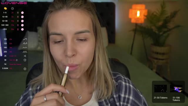 Gallery image thumbnail from Tilli's myfreecams stream on, 12/11/2023, 13:58 image 14 of 20