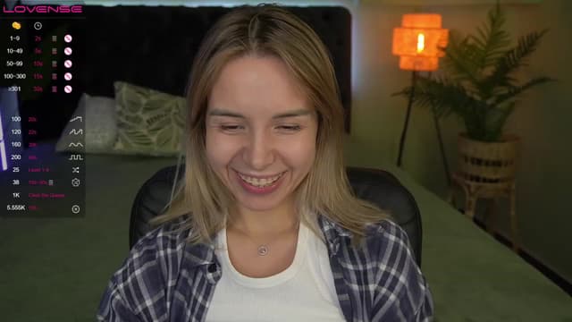 Gallery image thumbnail from Tilli's myfreecams stream on, 12/11/2023, 13:58 image 8 of 20
