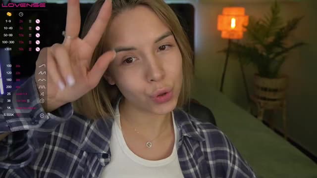 Gallery image thumbnail from Tilli's myfreecams stream on, 12/11/2023, 13:58 image 18 of 20