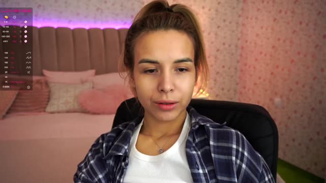 Gallery image thumbnail from Tilli's myfreecams stream on, 12/13/2023, 11:21 image 15 of 20