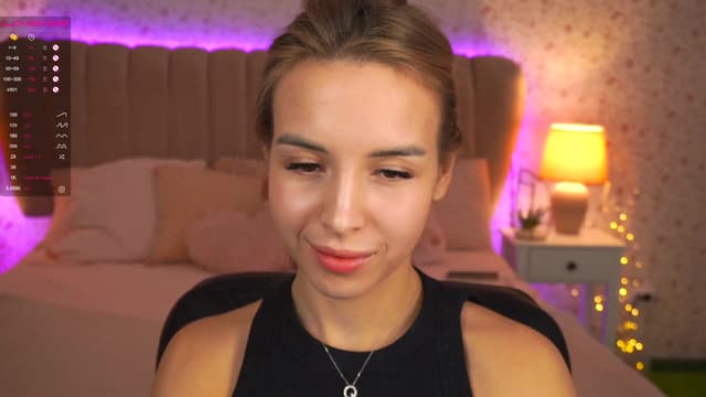 Gallery image thumbnail from Tilli's myfreecams stream on, 12/15/2023, 14:12 image 6 of 20