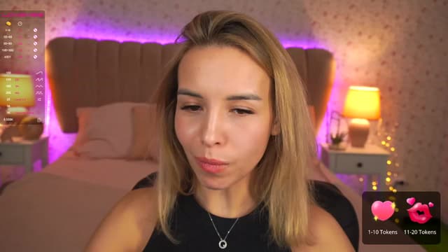 Gallery image thumbnail from Tilli's myfreecams stream on, 12/15/2023, 14:12 image 3 of 20