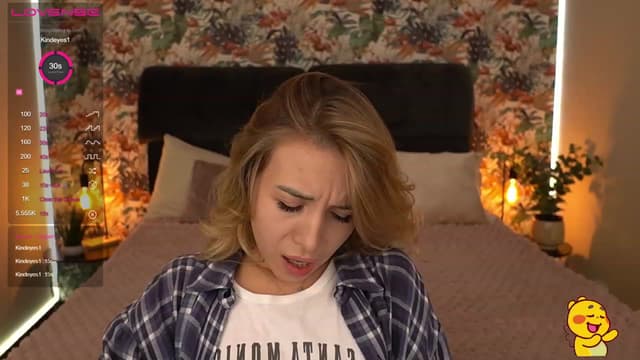 Gallery image thumbnail from Tilli's myfreecams stream on, 12/20/2023, 09:42 image 17 of 20