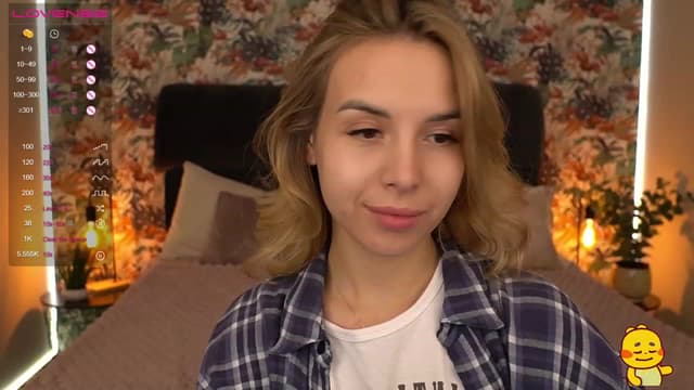 Gallery image thumbnail from Tilli's myfreecams stream on, 12/20/2023, 13:19 image 10 of 20