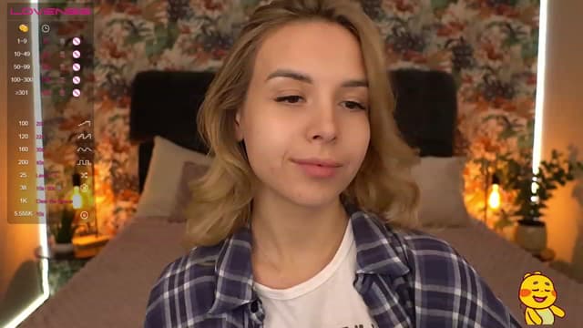 Gallery image thumbnail from Tilli's myfreecams stream on, 12/20/2023, 13:19 image 12 of 20