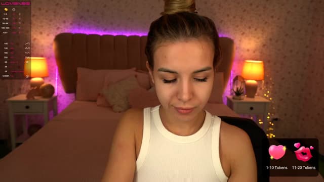 Gallery image thumbnail from Tilli's myfreecams stream on, 12/21/2023, 08:57 image 1 of 20