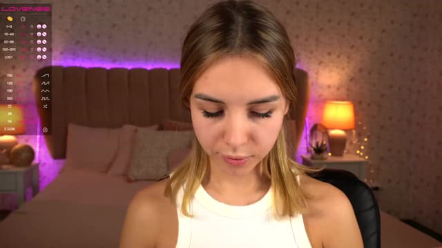Gallery image thumbnail from Tilli's myfreecams stream on, 12/22/2023, 10:13 image 11 of 20