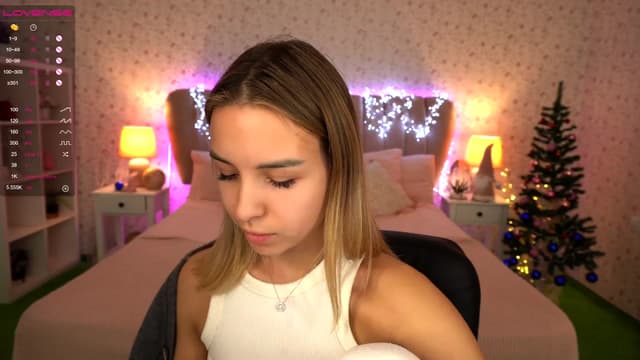 Gallery image thumbnail from Tilli's myfreecams stream on, 12/27/2023, 10:34 image 14 of 20