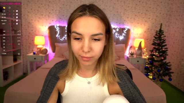 Gallery image thumbnail from Tilli's myfreecams stream on, 12/27/2023, 10:34 image 4 of 20