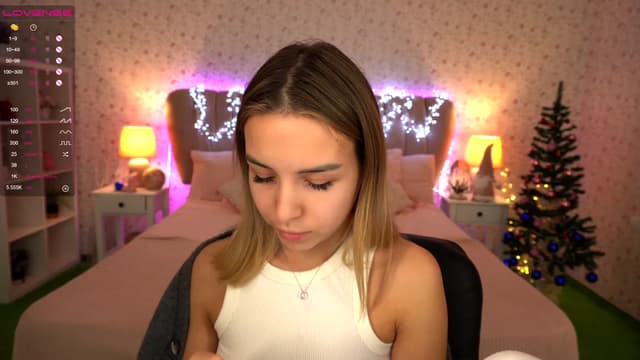 Gallery image thumbnail from Tilli's myfreecams stream on, 12/27/2023, 10:34 image 13 of 20