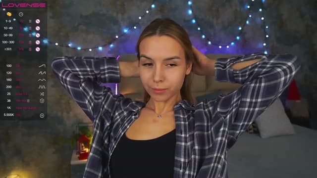 Gallery image thumbnail from Tilli's myfreecams stream on, 12/28/2023, 18:33 image 14 of 20
