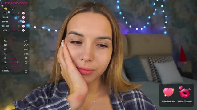 Gallery image thumbnail from Tilli's myfreecams stream on, 12/28/2023, 18:33 image 9 of 20