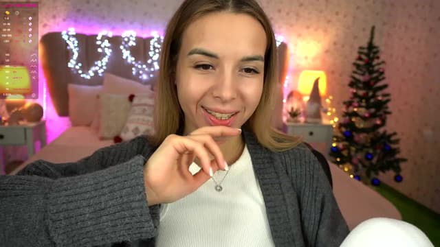 Gallery image thumbnail from Tilli's myfreecams stream on, 12/29/2023, 09:57 image 10 of 20