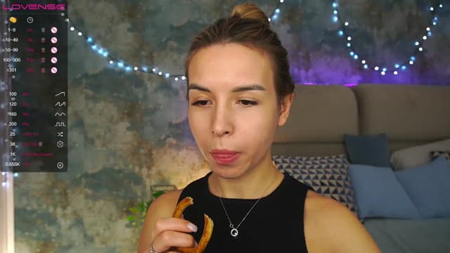 Gallery image thumbnail from Tilli's myfreecams stream on, 12/31/2023, 11:33 image 6 of 20