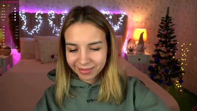 Gallery image thumbnail from Tilli's myfreecams stream on, 01/04/2024, 10:57 image 13 of 20