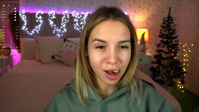 Gallery image thumbnail from Tilli's myfreecams stream on, 01/04/2024, 13:43 image 1 of 20