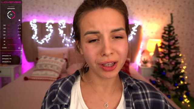 Gallery image thumbnail from Tilli's myfreecams stream on, 01/10/2024, 14:31 image 3 of 20