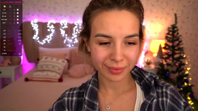 Gallery image thumbnail from Tilli's myfreecams stream on, 01/10/2024, 14:31 image 7 of 20