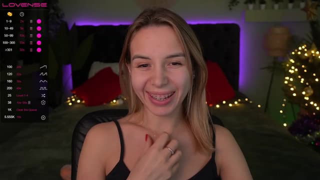 Gallery image thumbnail from Tilli's myfreecams stream on, 01/15/2024, 13:36 image 16 of 20