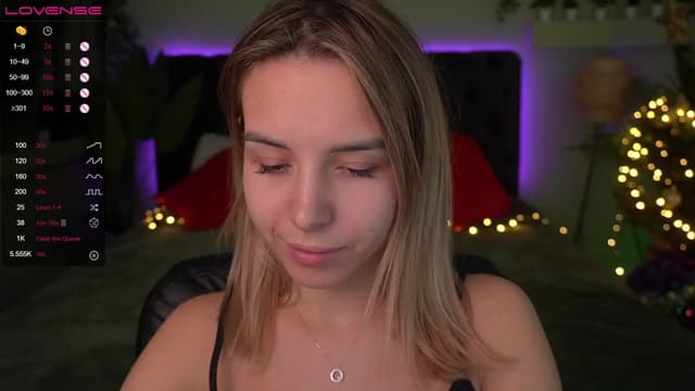 Gallery image thumbnail from Tilli's myfreecams stream on, 01/15/2024, 13:36 image 6 of 20