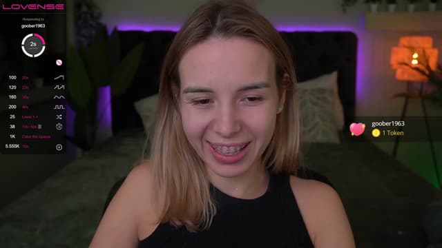 Gallery image thumbnail from Tilli's myfreecams stream on, 01/24/2024, 16:00 image 17 of 20