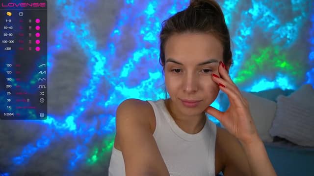Gallery image thumbnail from Tilli's myfreecams stream on, 01/27/2024, 13:38 image 7 of 20