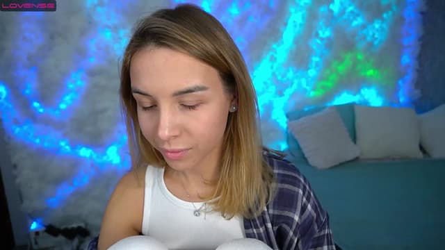 Gallery image thumbnail from Tilli's myfreecams stream on, 01/29/2024, 11:49 image 3 of 20