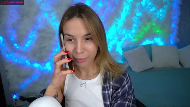 Gallery image thumbnail from Tilli's myfreecams stream on, 01/29/2024, 11:49 image 8 of 20