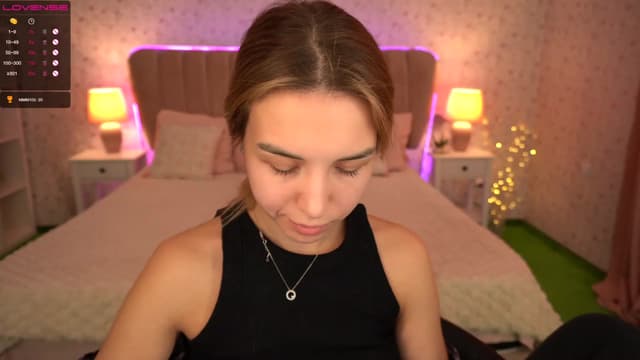 Gallery image thumbnail from Tilli's myfreecams stream on, 02/05/2024, 09:00 image 11 of 20