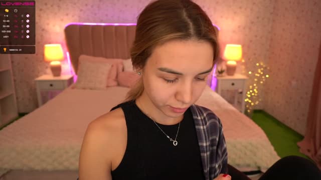 Gallery image thumbnail from Tilli's myfreecams stream on, 02/05/2024, 09:00 image 4 of 20