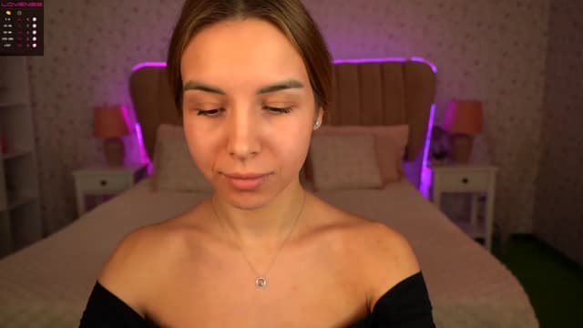 Gallery image thumbnail from Tilli's myfreecams stream on, 02/08/2024, 09:49 image 9 of 20