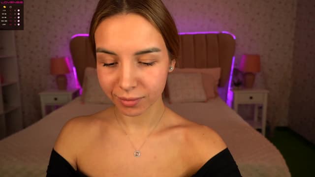 Gallery image thumbnail from Tilli's myfreecams stream on, 02/08/2024, 09:49 image 4 of 20