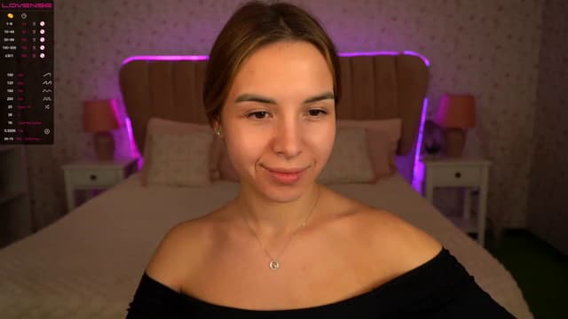 Gallery image thumbnail from Tilli's myfreecams stream on, 02/08/2024, 14:07 image 17 of 20
