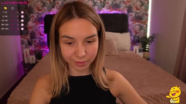 Gallery image thumbnail from Tilli's myfreecams stream on, 02/12/2024, 08:49 image 1 of 20