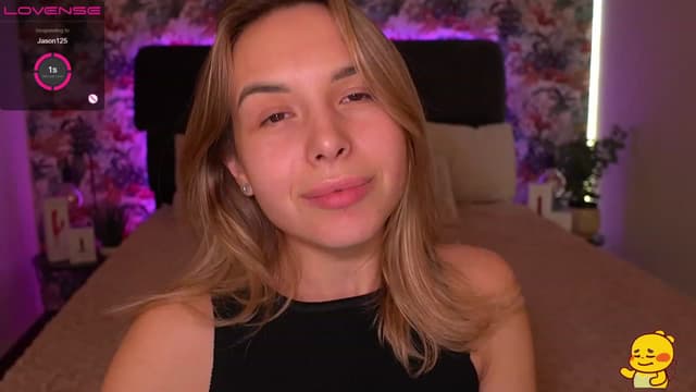 Gallery image thumbnail from Tilli's myfreecams stream on, 02/12/2024, 14:07 image 8 of 20