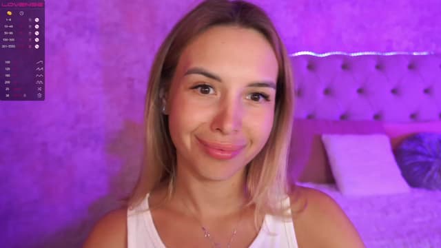 Gallery image thumbnail from Tilli's myfreecams stream on, 02/26/2024, 10:49 image 17 of 20