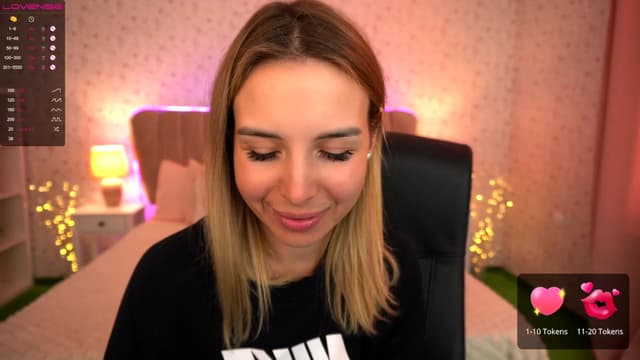 Gallery image thumbnail from Tilli's myfreecams stream on, 02/27/2024, 09:22 image 3 of 20