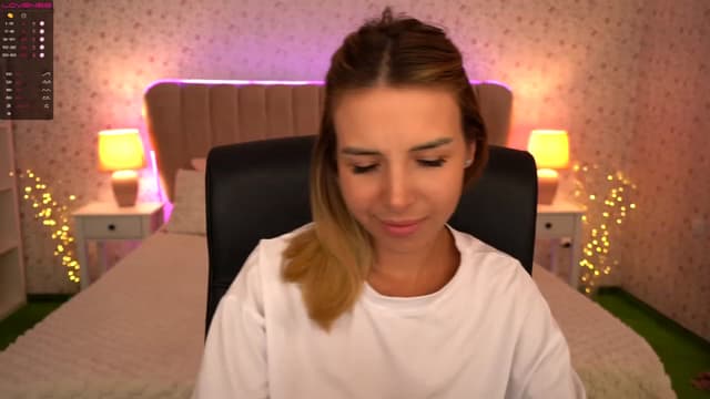 Gallery image thumbnail from Tilli's myfreecams stream on, 02/29/2024, 11:00 image 8 of 20