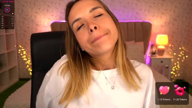 Gallery image thumbnail from Tilli's myfreecams stream on, 02/29/2024, 14:24 image 9 of 20