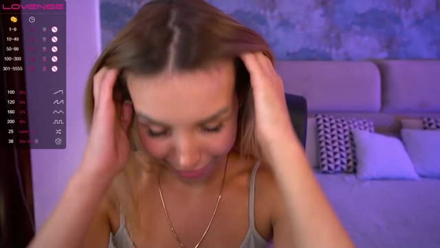 Gallery image thumbnail from Tilli's myfreecams stream on, 03/04/2024, 09:16 image 11 of 20