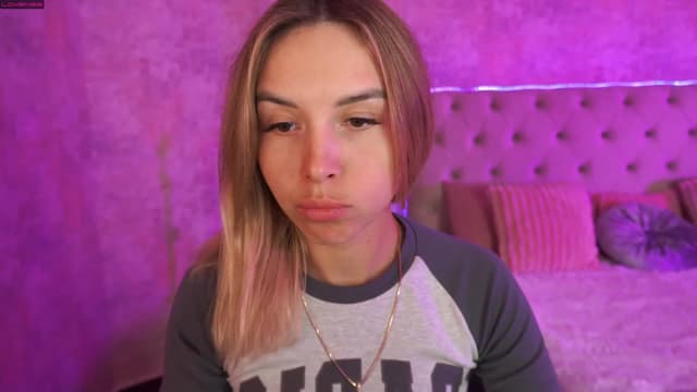 Gallery image thumbnail from Tilli's myfreecams stream on, 03/06/2024, 09:16 image 1 of 20