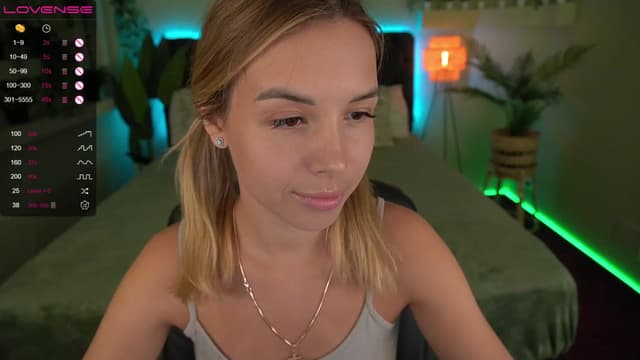 Gallery image thumbnail from Tilli's myfreecams stream on, 03/07/2024, 10:02 image 6 of 20