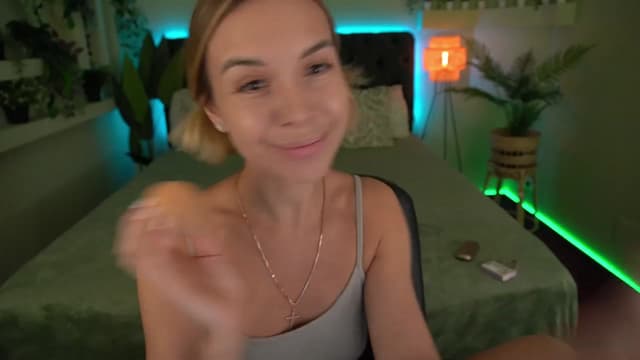 Gallery image thumbnail from Tilli's myfreecams stream on, 03/07/2024, 10:02 image 2 of 20