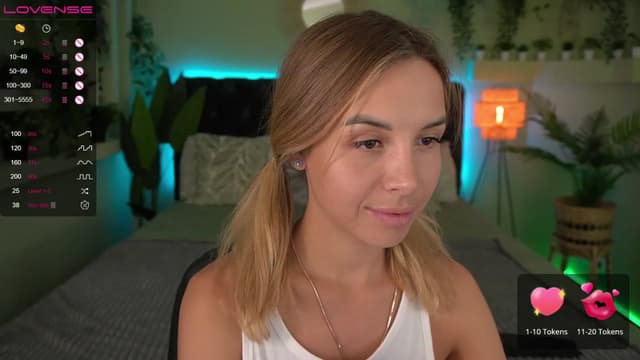 Gallery image thumbnail from Tilli's myfreecams stream on, 03/07/2024, 11:11 image 7 of 20