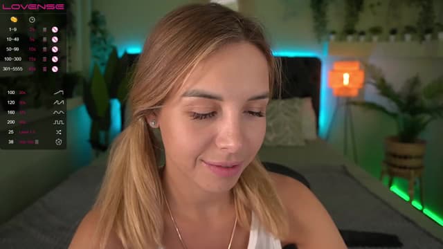Gallery image thumbnail from Tilli's myfreecams stream on, 03/07/2024, 11:11 image 12 of 20